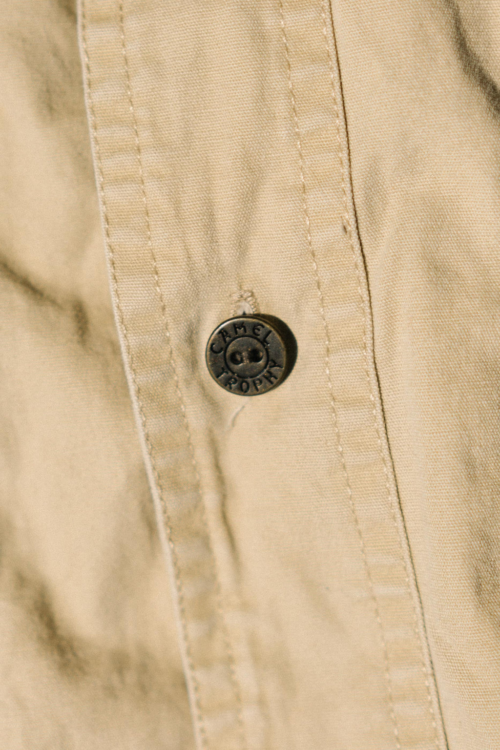 Camel Trophy Adventure Wear Safari Shirt – Vintage 1990s Beige Utility Shirt (XL)