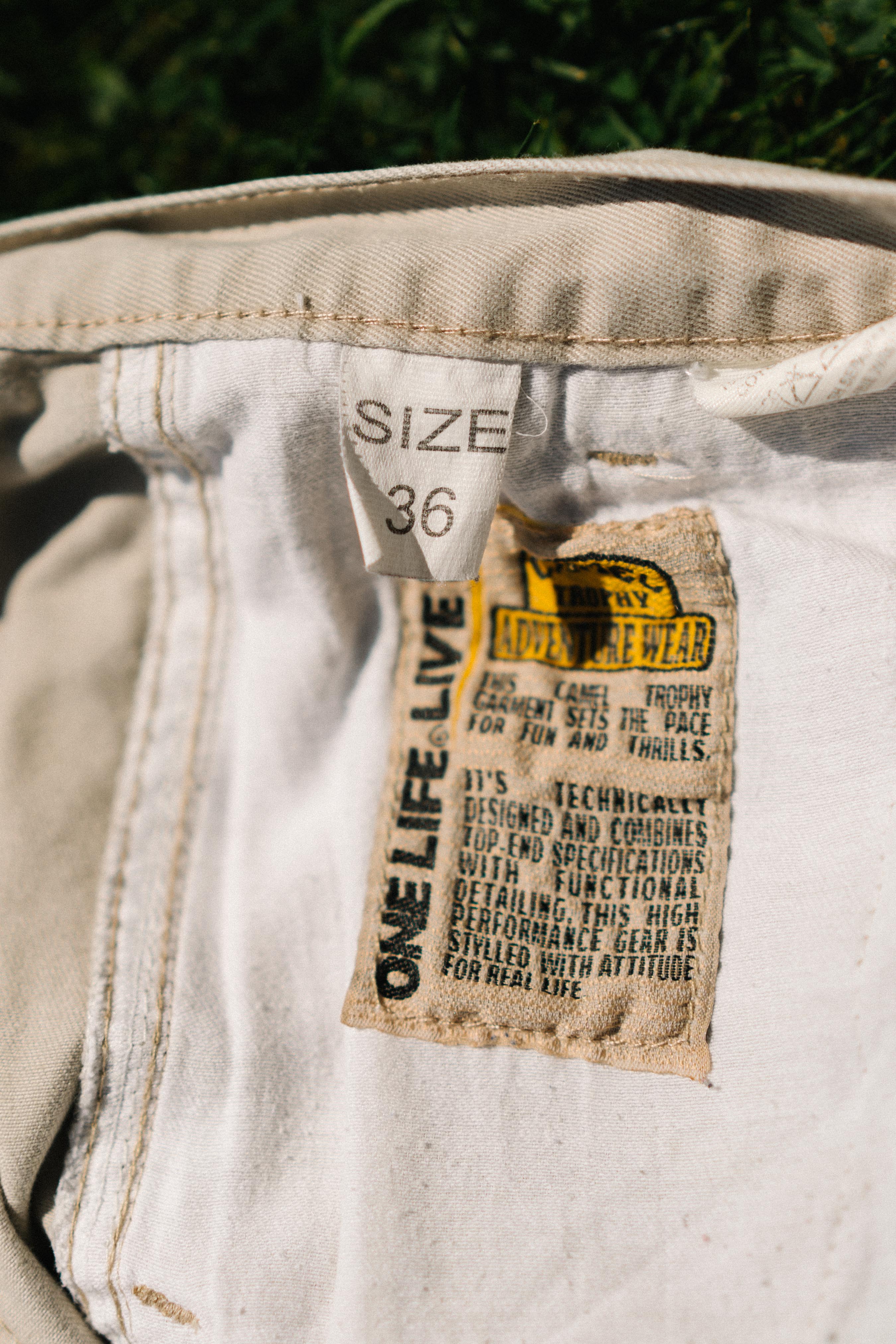 Camel Adventure Wear Cargo Shorts – Vintage 1990s Safari Utility Shorts (Size 36)