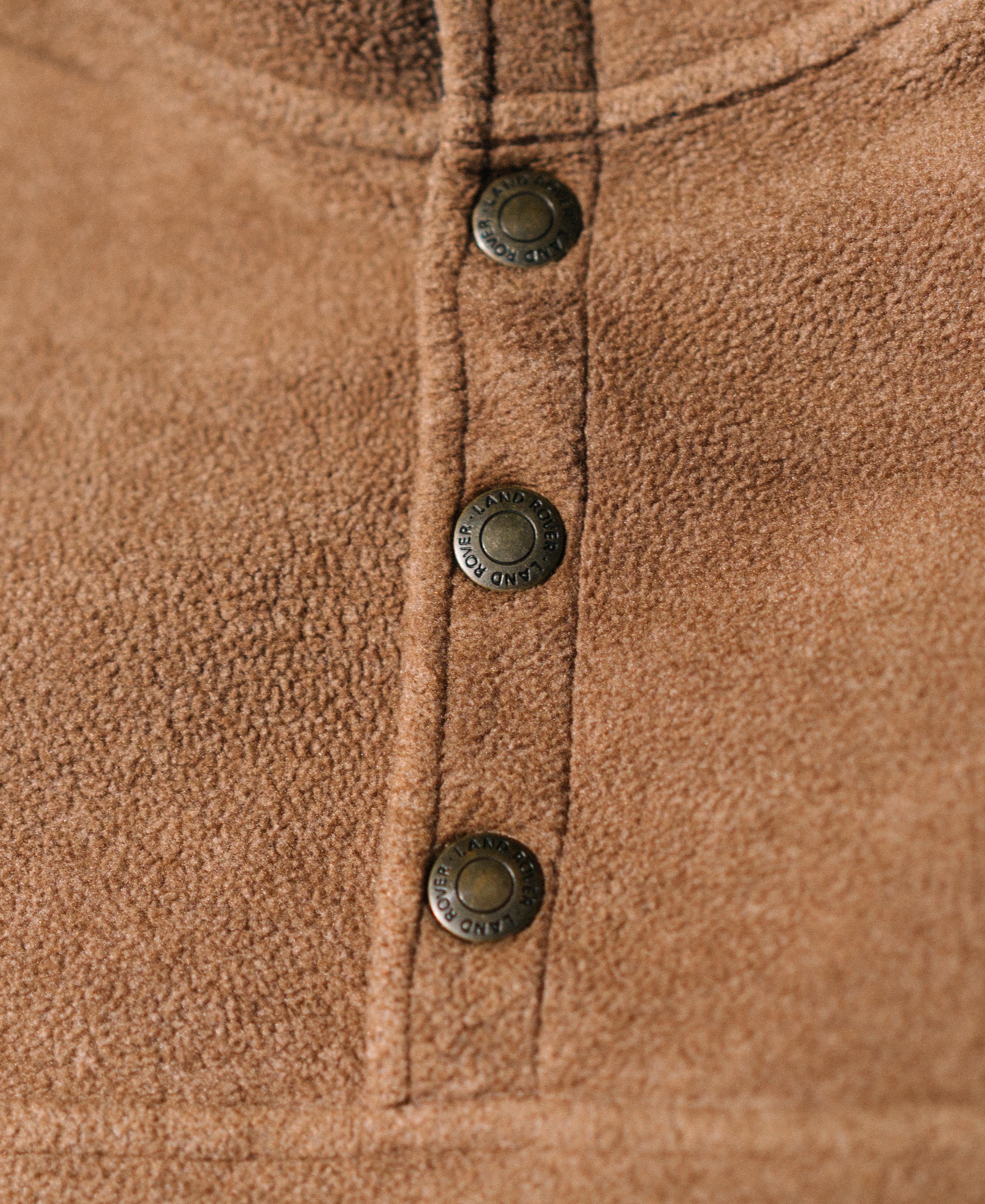 Vintage Land Rover Fleece Pullover – Brown Button Neck Outdoor Fleece (2000)