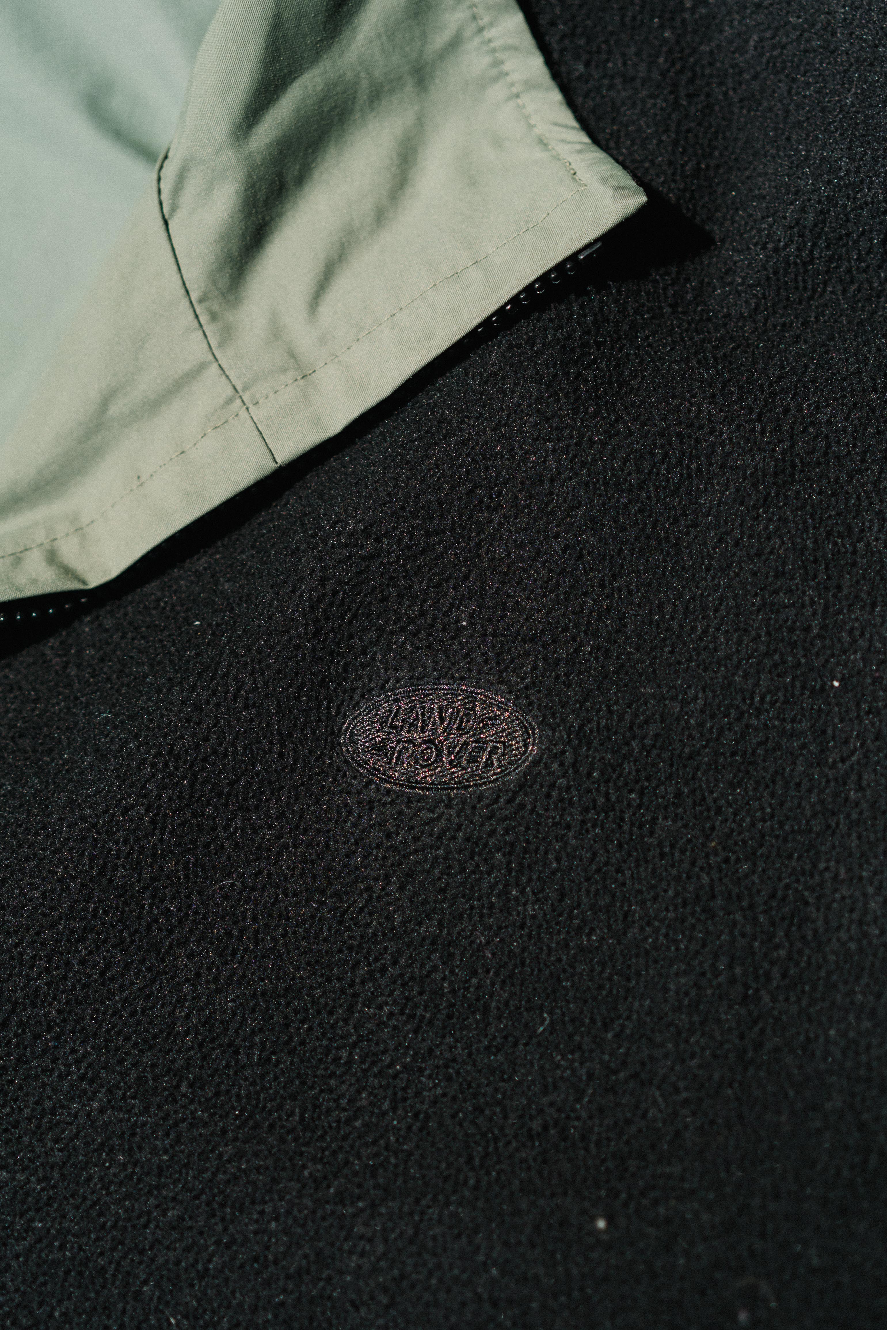Vintage Land Rover Reversible Fleece Jacket – Black / Sage Green Technical Outdoor Jacket XL