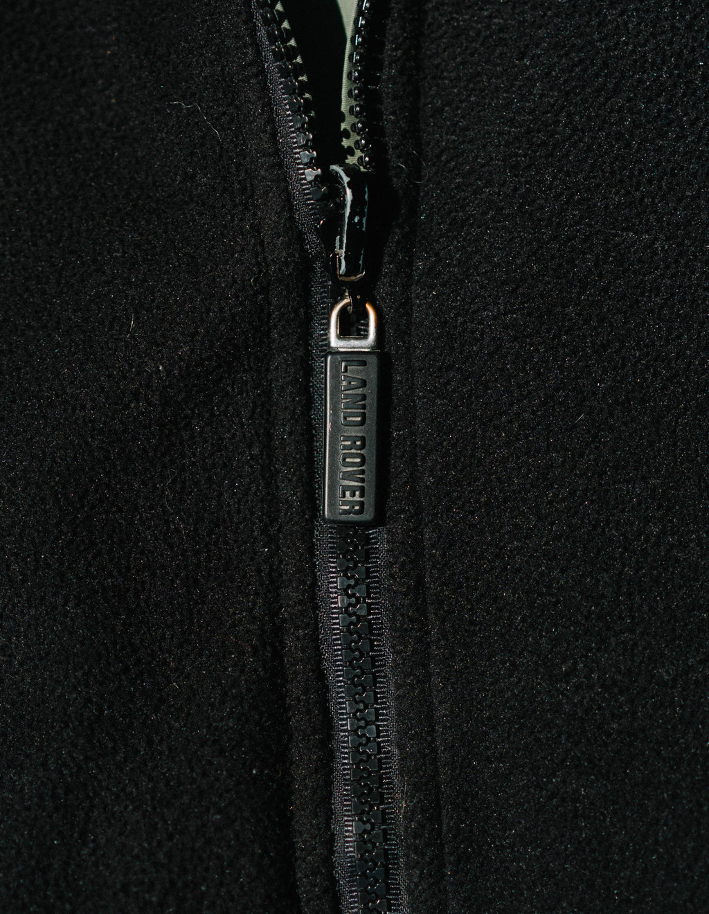 Vintage Land Rover Reversible Fleece Jacket – Black / Sage Green Technical Outdoor Jacket XL